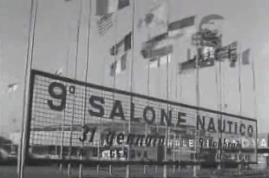 Cette photo montre le 9e salon nautique international de Gênes en 1970.